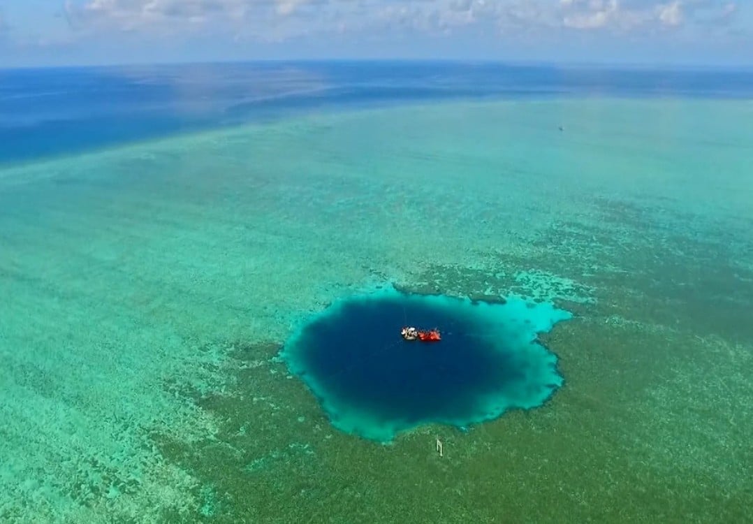 El Agujero Azul más profundo está en México