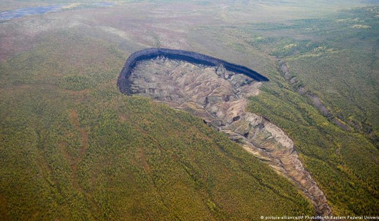 La Puerta del infierno en Siberia está creciendo