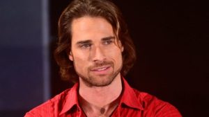 Sebastián Rulli también está en la nueva versión de El Extraño Retorno De Diana Salazar como Mario Villarreal.