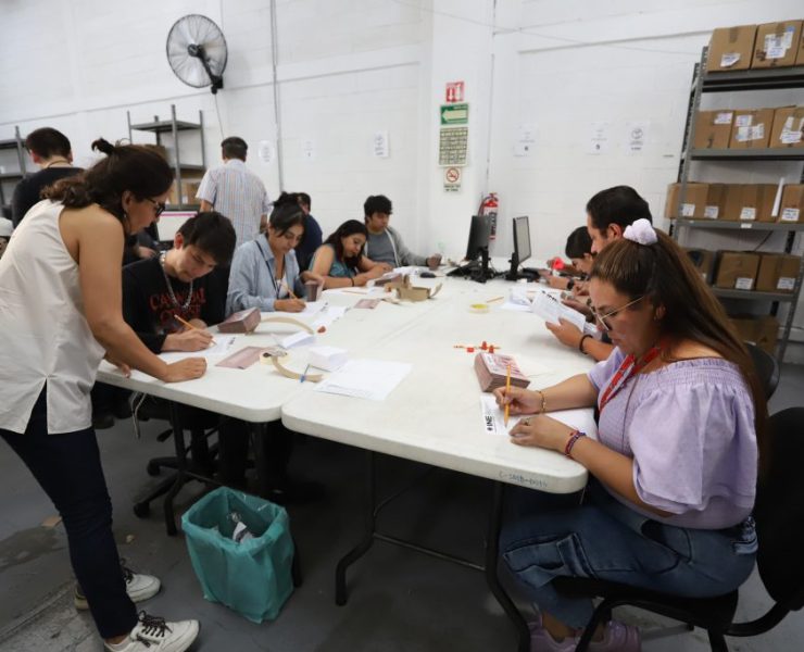 IEEPCO recibe material electoral para VotoMex para oaxaqueños que reside en el extranjero