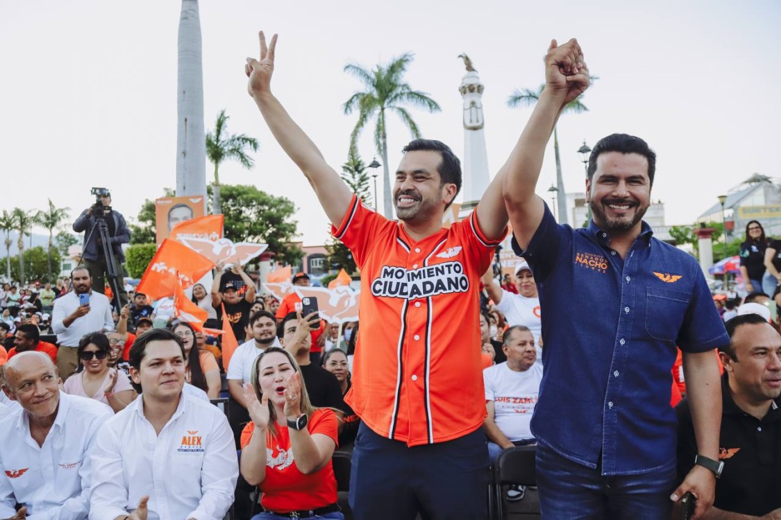 Maynez presenta sus compromisos para Nayarit en emotivo discurso