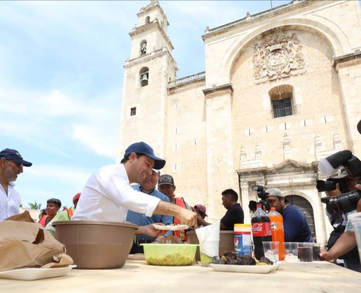 Encuentro entre Gobernador y Albañiles que Resalta la Importancia del Trabajo en Yucatán