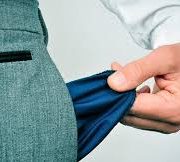 Cierran empresas por falta de liquidez