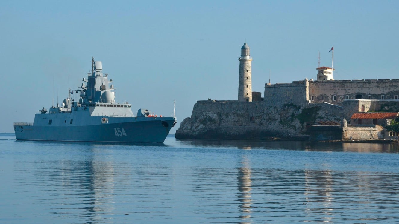 Un submarino de EU llegó a Cuba