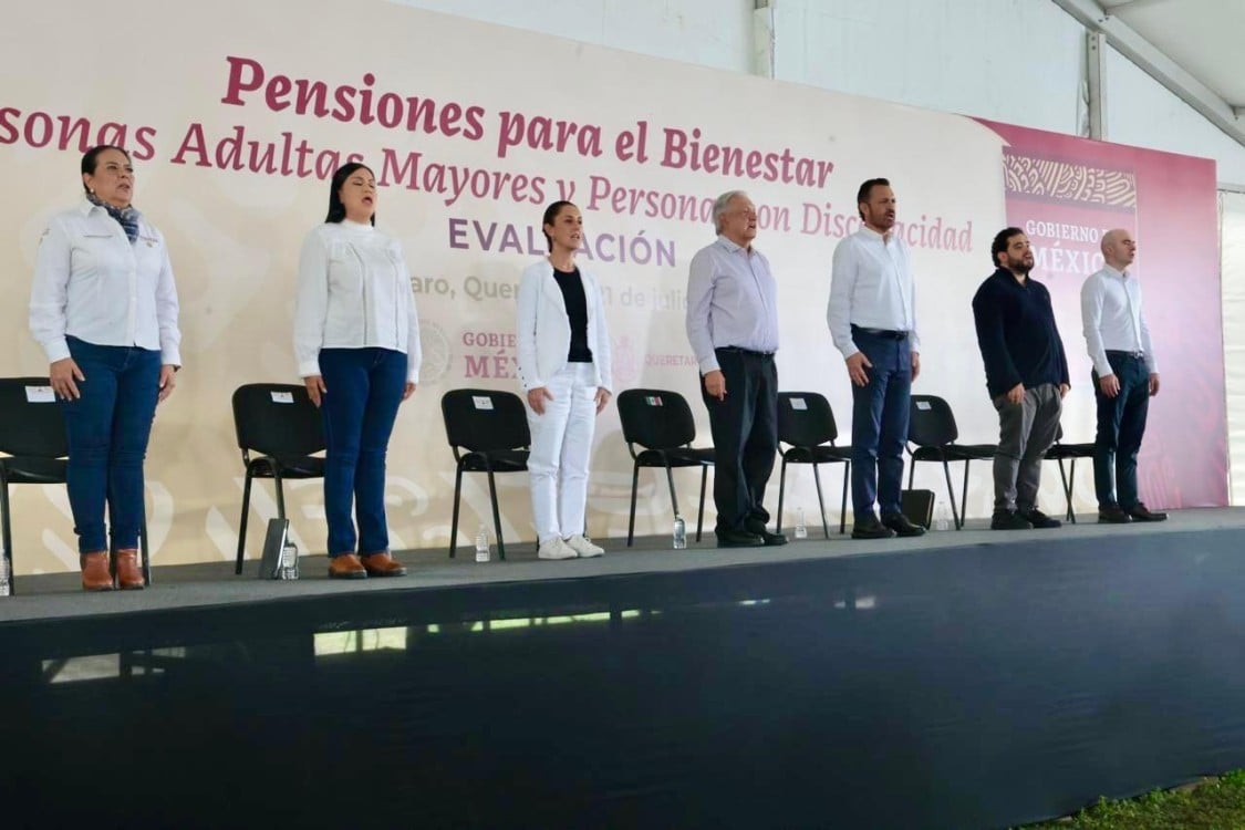 AMLO y Claudia Sheinbaum Anuncian Innovador Programa de Visitas Médicas a Domicilio para Adultos Mayores