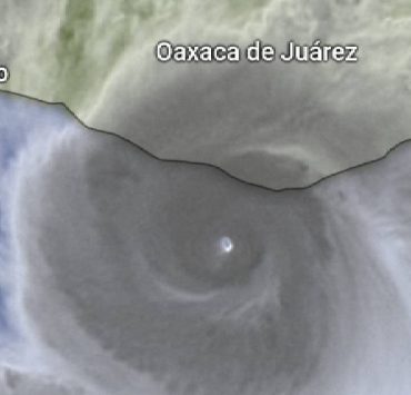 ¡Alerta total! Erick se acerca con peligrosidad a Oaxaca y Guerrero